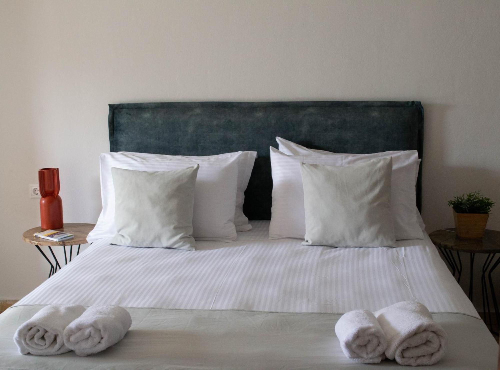 Oniropetra Luxury Suites Armakha Экстерьер фото